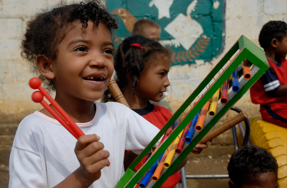 playing-music